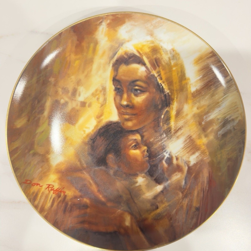 Don Ruffin ~ "Colima Madonna"  ~ Limited‎ Edition Plate 1979